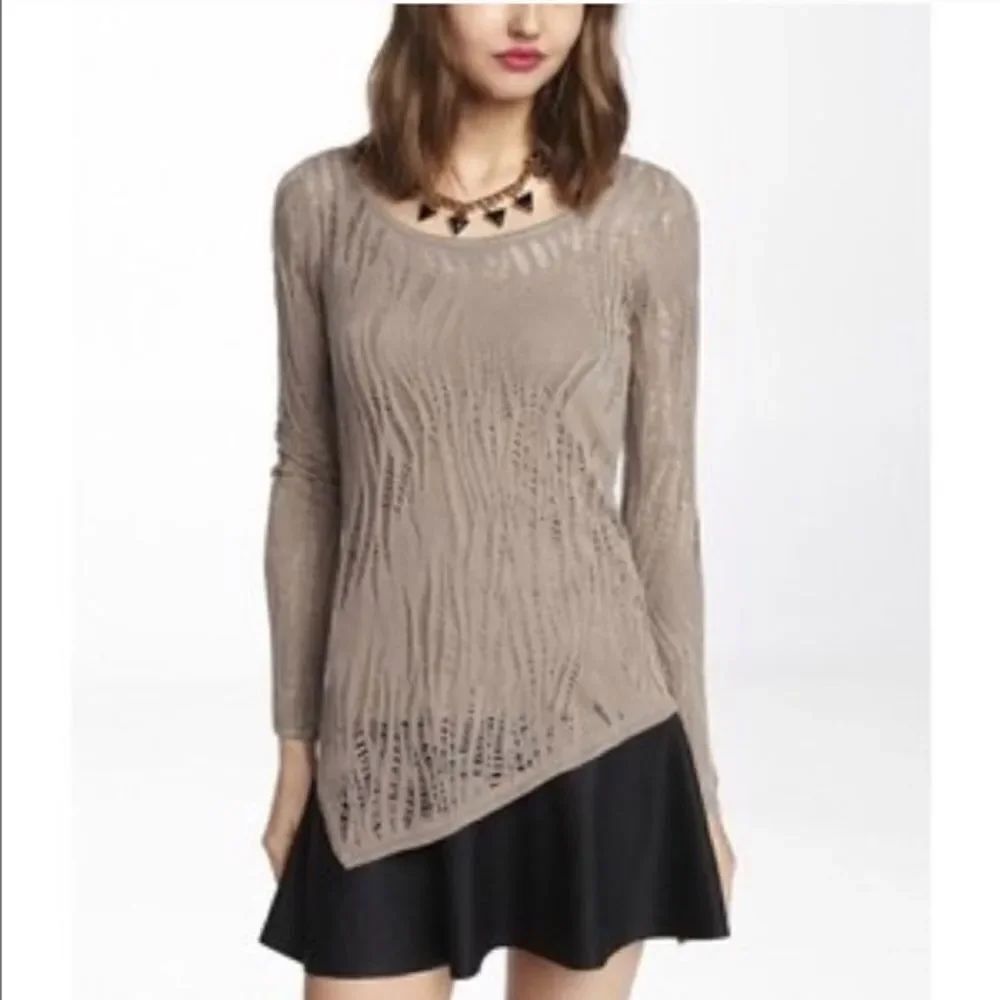 ✨Express Sweater✨  